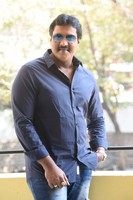 Sunil 2 Countries Interview Stills